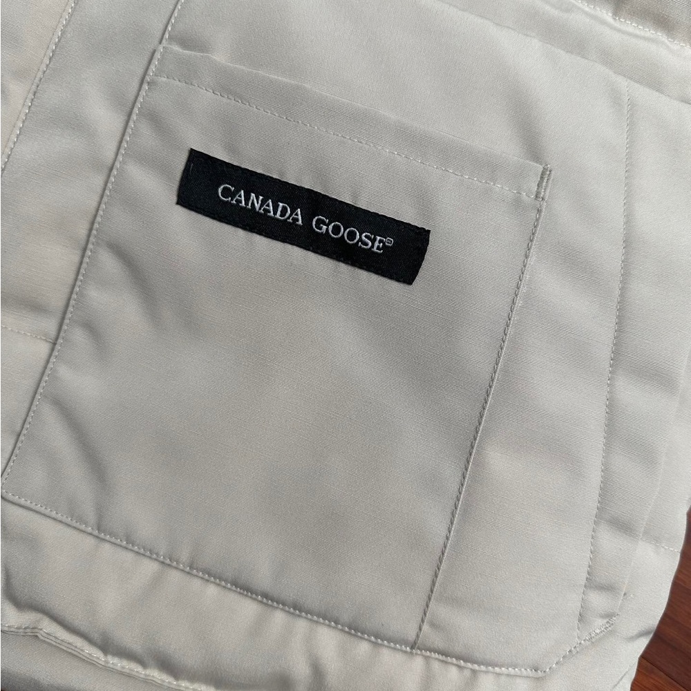 Canada Goose Cream Puffer Vest - Picture 7 of 8